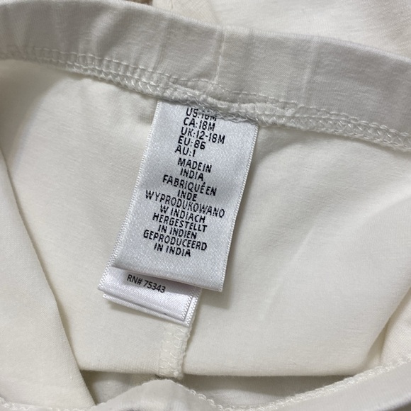 NWT Carter’s 2 piece 12m Top and leggings - Picture 10 of 10